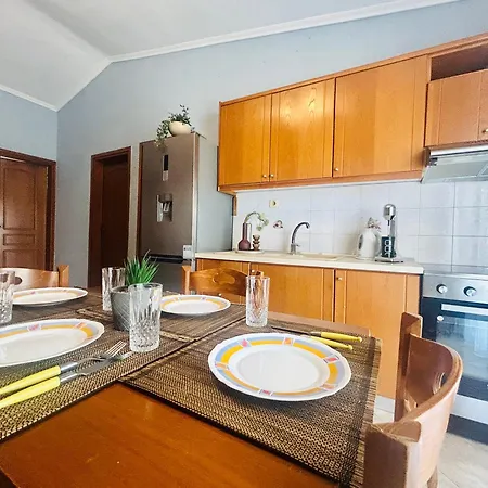 Coastal Nest Apartment, By Delta Hospitality *