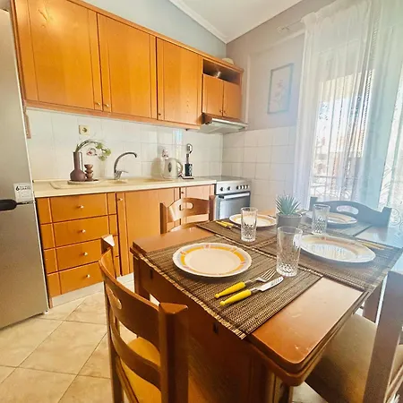 Coastal Nest Apartment, By Delta Hospitality شقة *